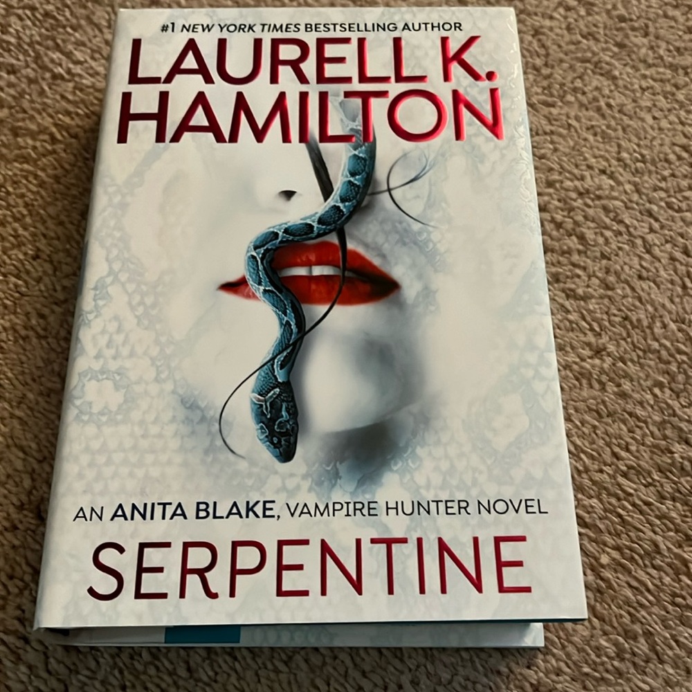 Laurell K Hamilton Serpentine Hard cover book excellent condition